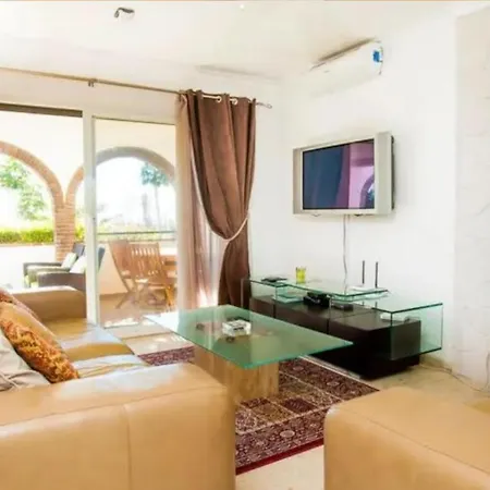 Villa 3 Bedrooms In Costa Del Sol *
