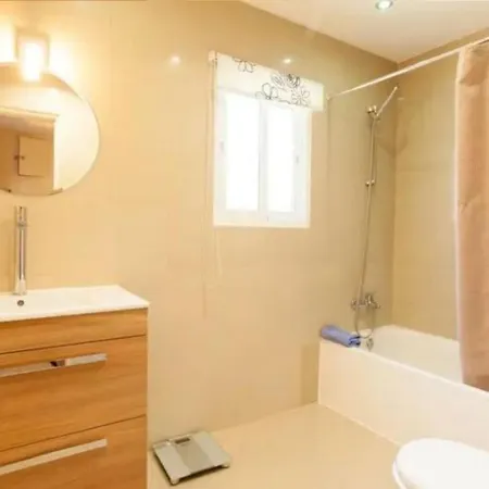 Villa 3 Bedrooms In Costa Del Sol *